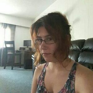 Meet your Posher, Kayz